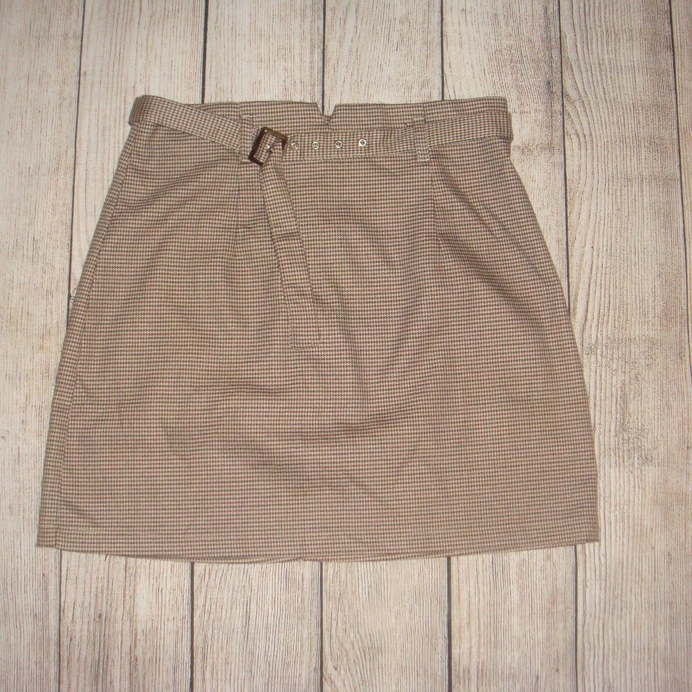 Forever 21 Contemporary Houndstooth Belted Mini Skirt M